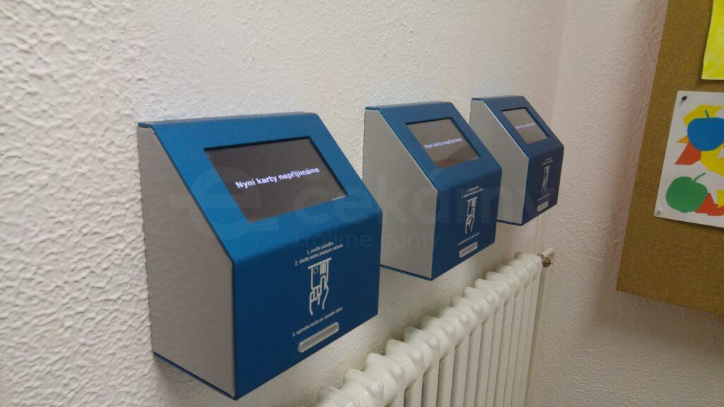 pořadový systém displej v čekárně